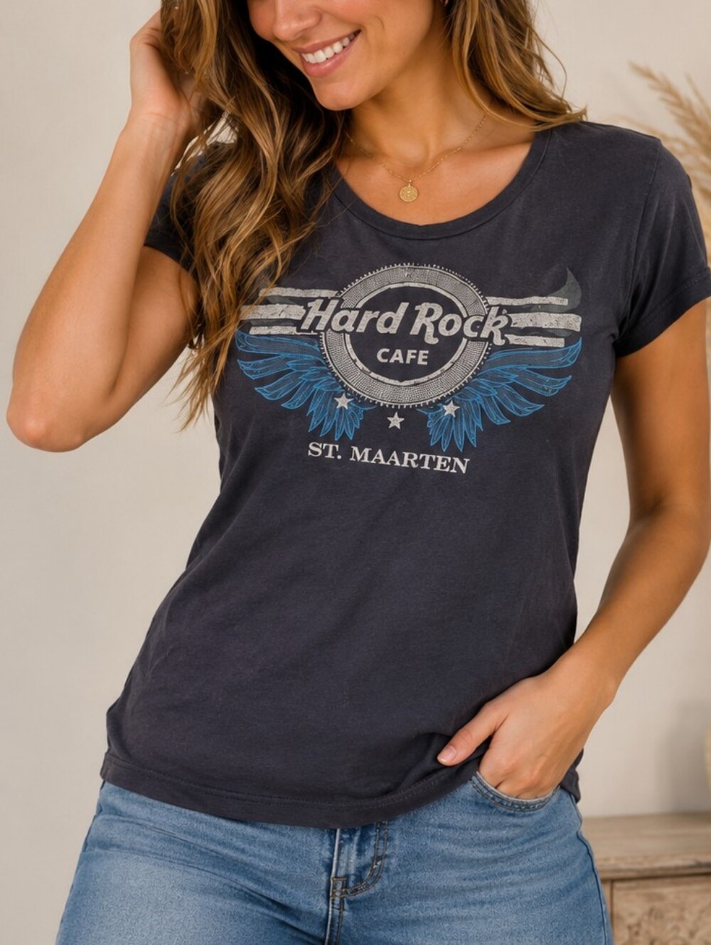 HARD ROCK | Women’s St. Maarten Logo Graphic T-Shirt Dark Gray Size M